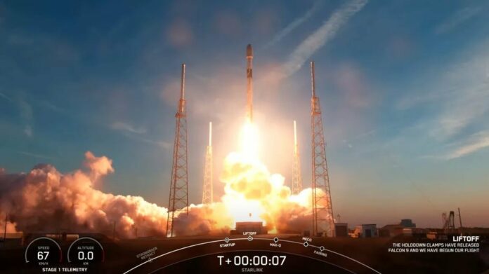 SpaceX auf Ebay: Warum Raketenbruchstücke auf der Auktionsplattform verkauft werden